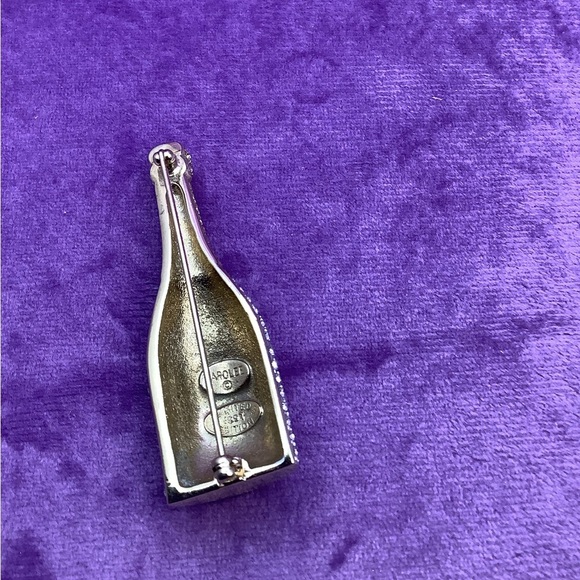 Carolee Champagne Bottle Brooch - Picture 4 of 6
